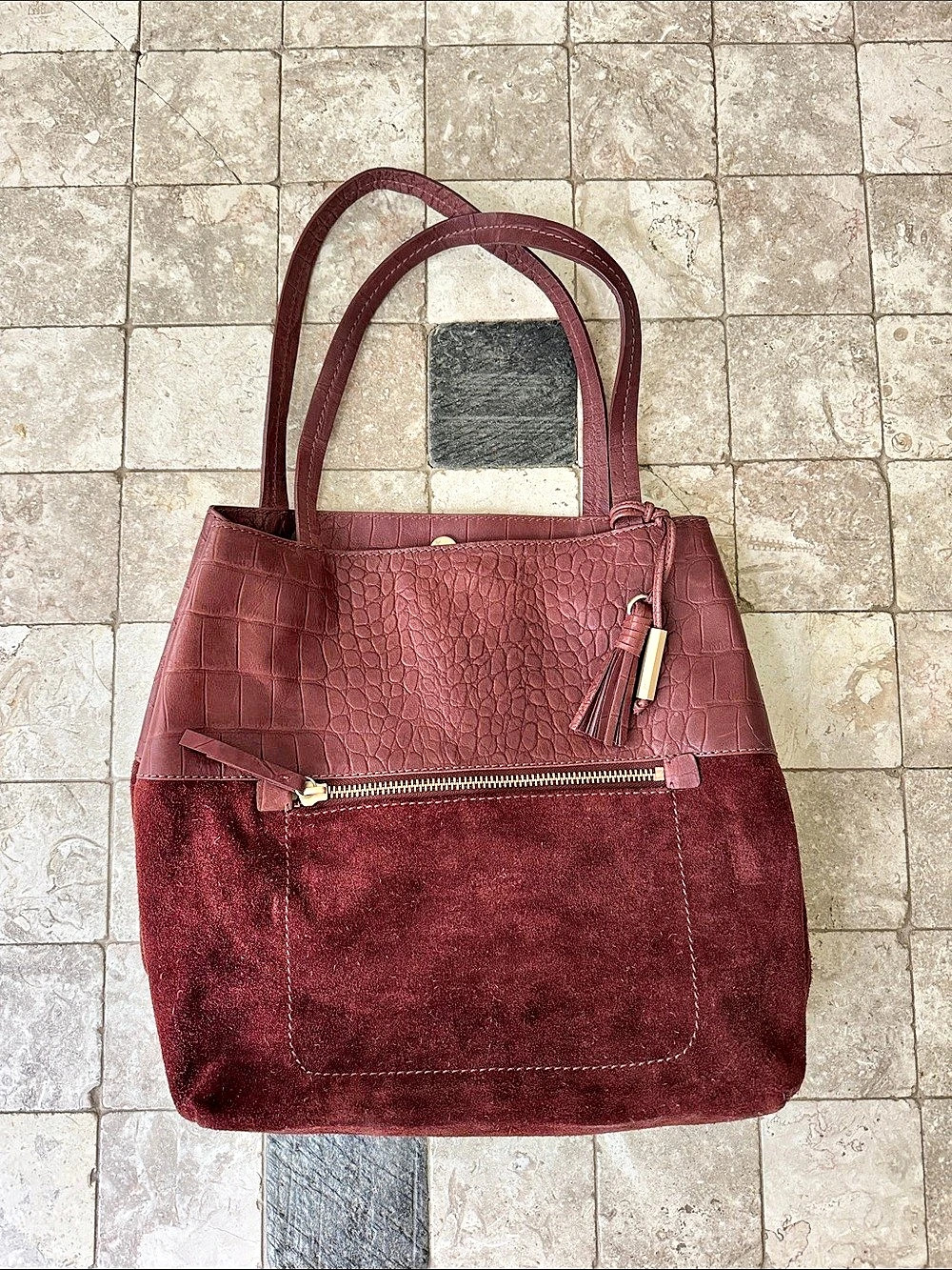 Burgundy Tote Bag Like New
